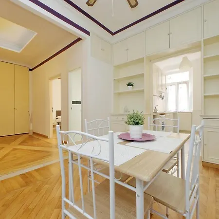 Sanctuary 32 Appartement