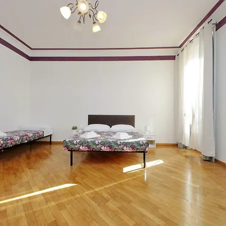 Sanctuary 32 *