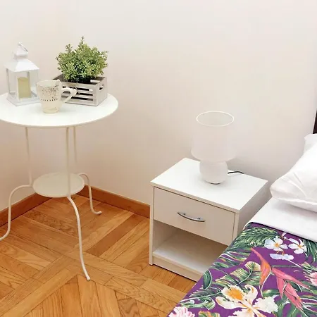 Sanctuary 32 Rome