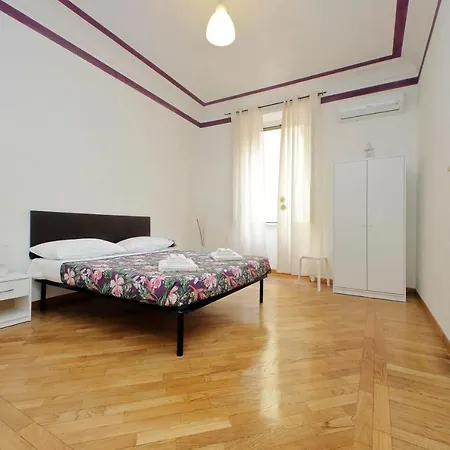 Sanctuary 32 Rom